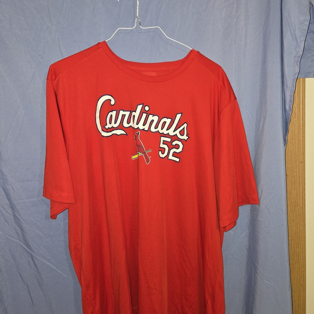 Genuine Merchandise Red Cardinals Tee